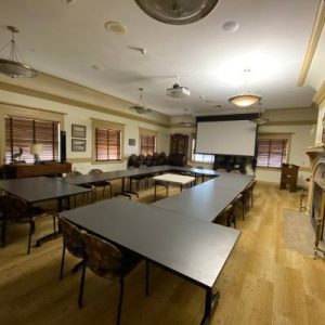 Shiras Room with board meeting set up
